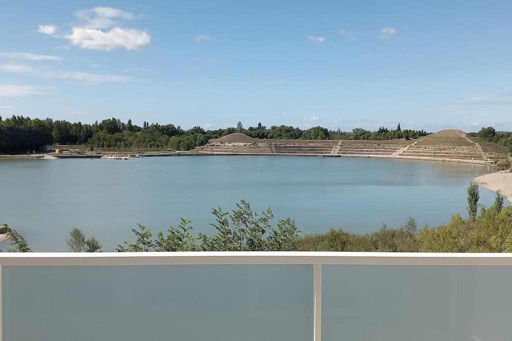 Appartement Climatise Au Coeur De La Provence Lac Et Parcs D'Attractions 10Mn Avignon Monteux Buitenkant foto